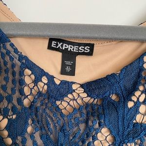 Express Lace crop top
